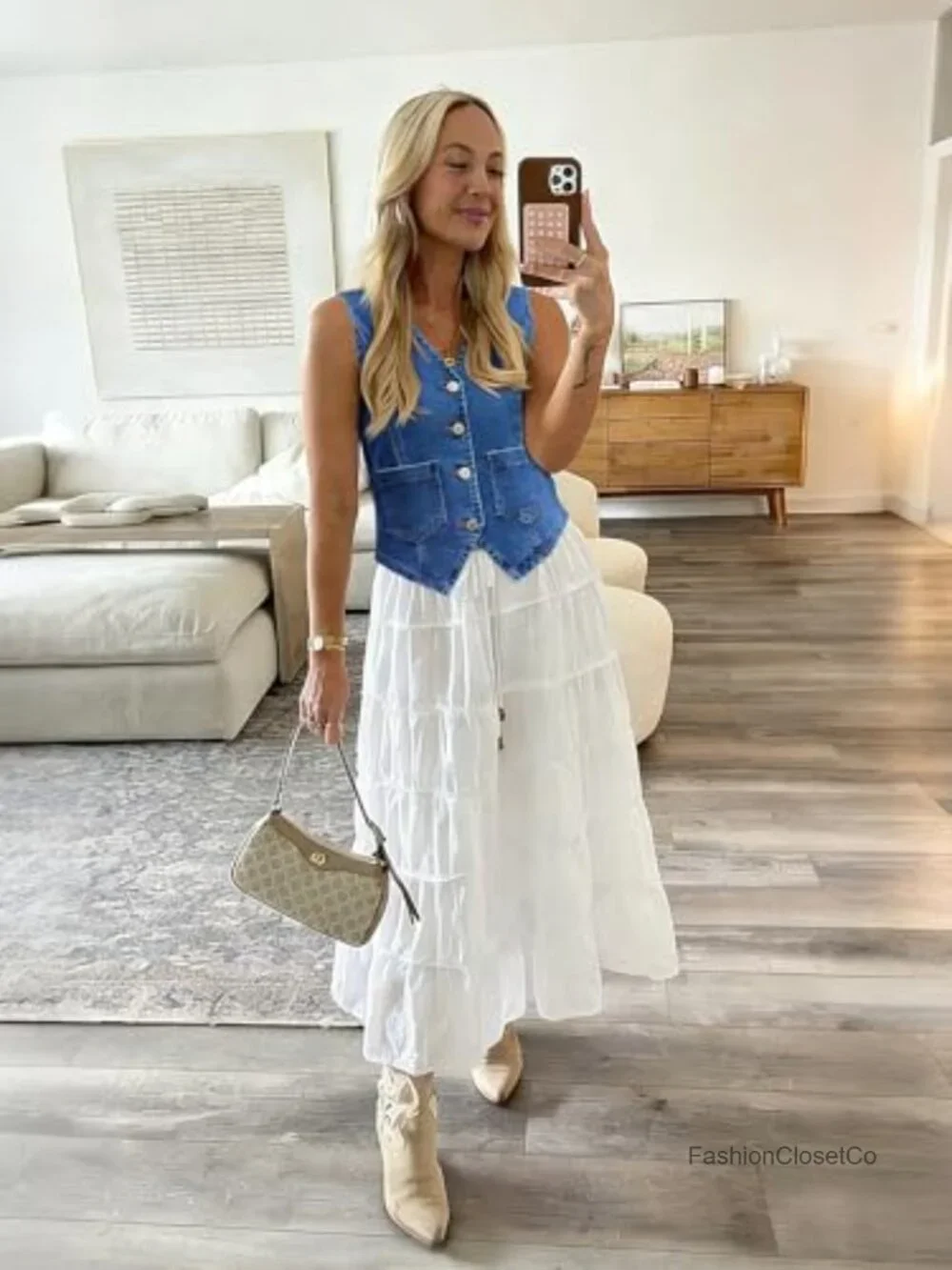 Sleeveless Denim Vest with Pockets Button Down Crop Top Women - Picture 6 of 7